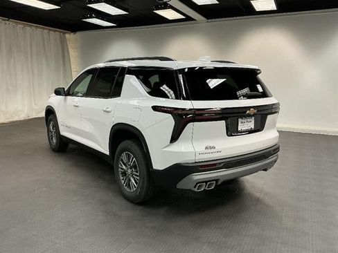 New 2026 Chevrolet Traverse LT w/ LPO, Floor Liner Package FWD image 3