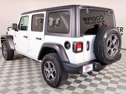 Used 2023 Jeep Wrangler Sport S image 22