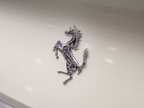Used 2019 Ferrari Portofino RWD image 42