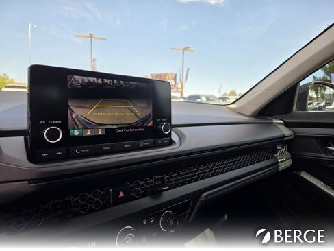 Used 2023 Honda Accord LX image 17