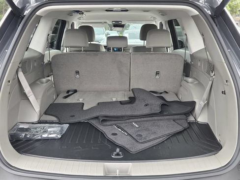 Certified 2026 Hyundai Palisade SE FWD image 14