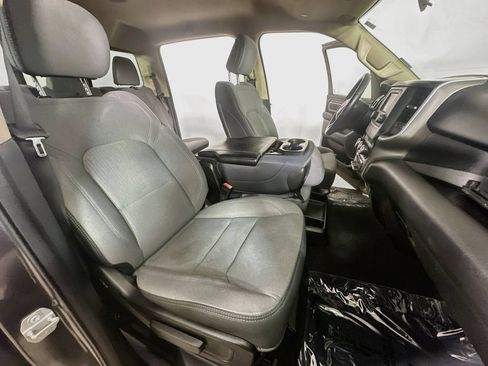 Used 2019 RAM 1500 Big Horn RWD image 11