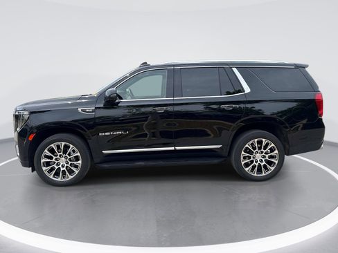 Certified 2022 GMC Yukon Denali RWD image 5