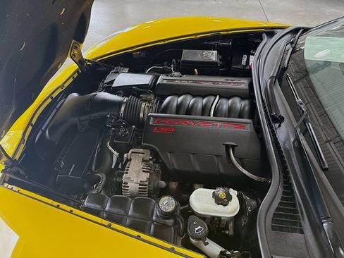 Used 2012 Chevrolet Corvette Convertible w/ 3LT Preferred Equipment Group RWD image 26