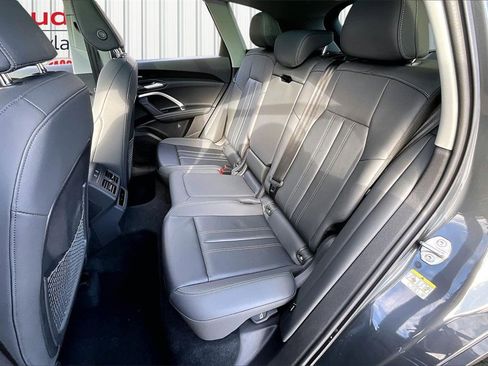 Used 2025 Audi Q5 Premium Plus w/ Premium Plus image 17