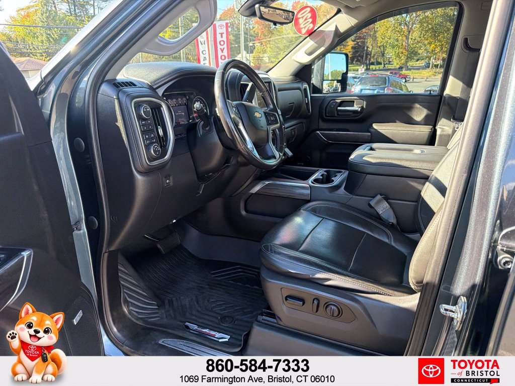 Used 2020 Chevrolet Silverado 3500 LTZ w/ LTZ Premium Package AWD/4WD image 16