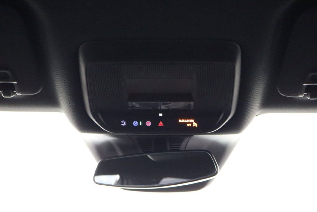 Used 2024 Chevrolet Blazer EV LT AWD/4WD image 25