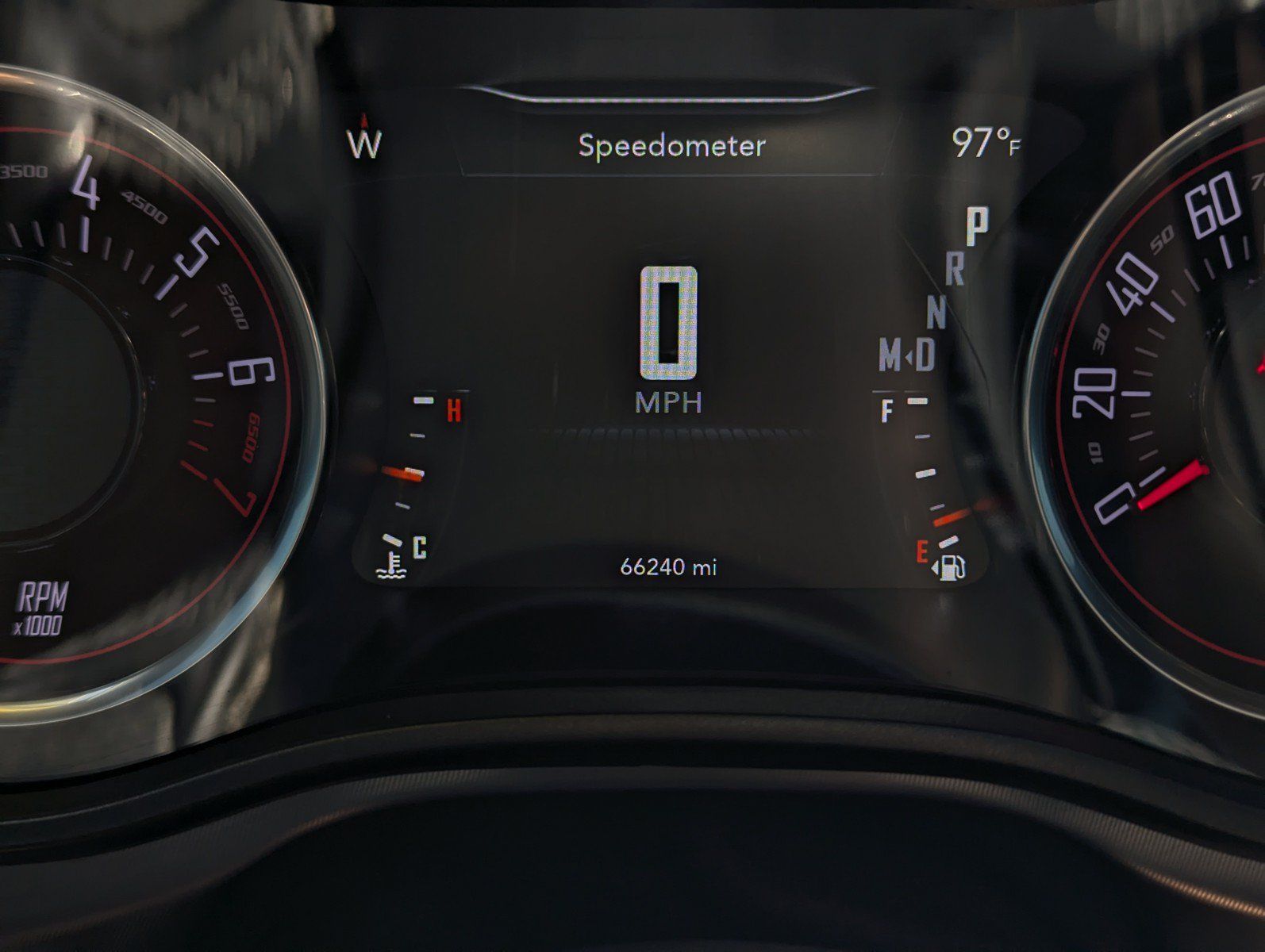 Certified 2022 Dodge Challenger SXT RWD image 12