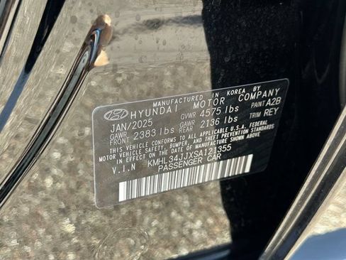 Certified 2025 Hyundai Sonata SEL FWD image 33