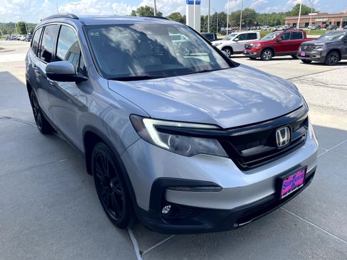 Used 2021 Honda Pilot Special Edition image 4