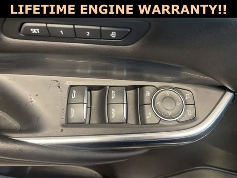 Used 2024 Cadillac XT4 Premium Luxury AWD/4WD image 12