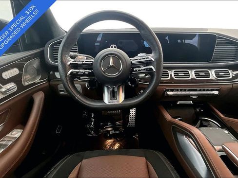 Used 2024 Mercedes-Benz GLS 63 AMG 4MATIC image 8