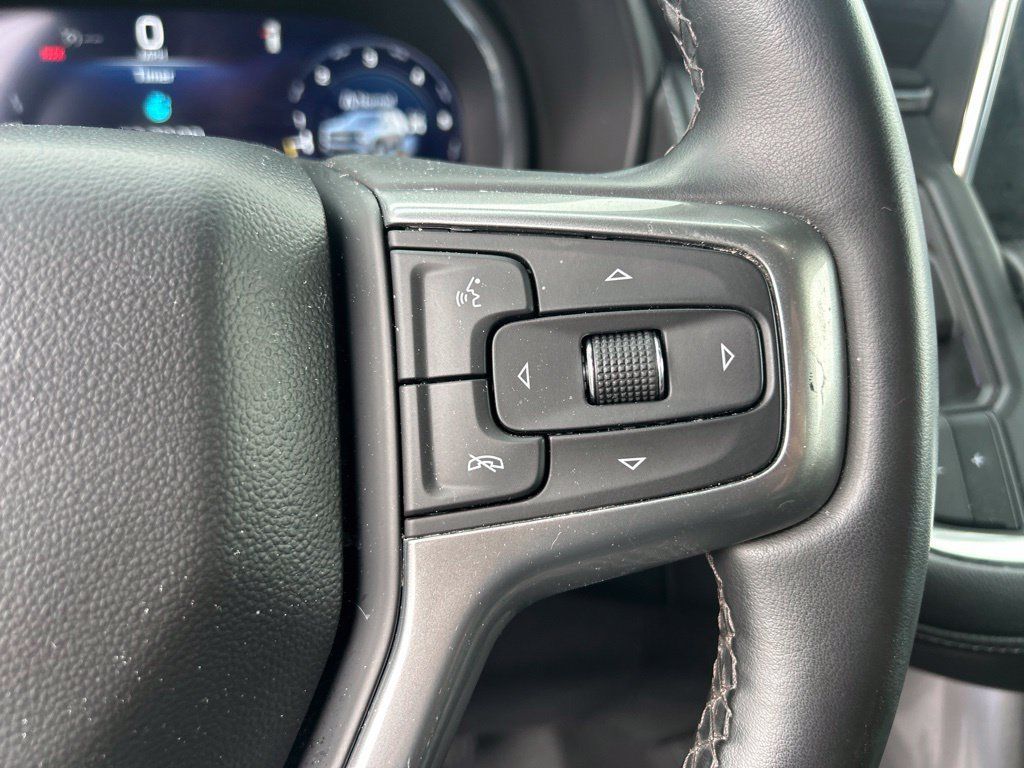 Used 2024 Chevrolet Suburban LT AWD/4WD image 22