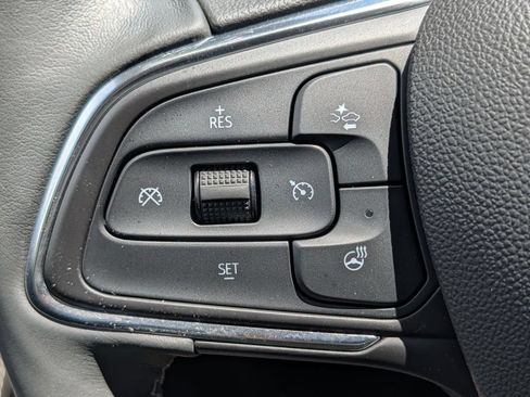 Used 2023 Buick Encore GX Essence w/ Experience Buick Package FWD image 45