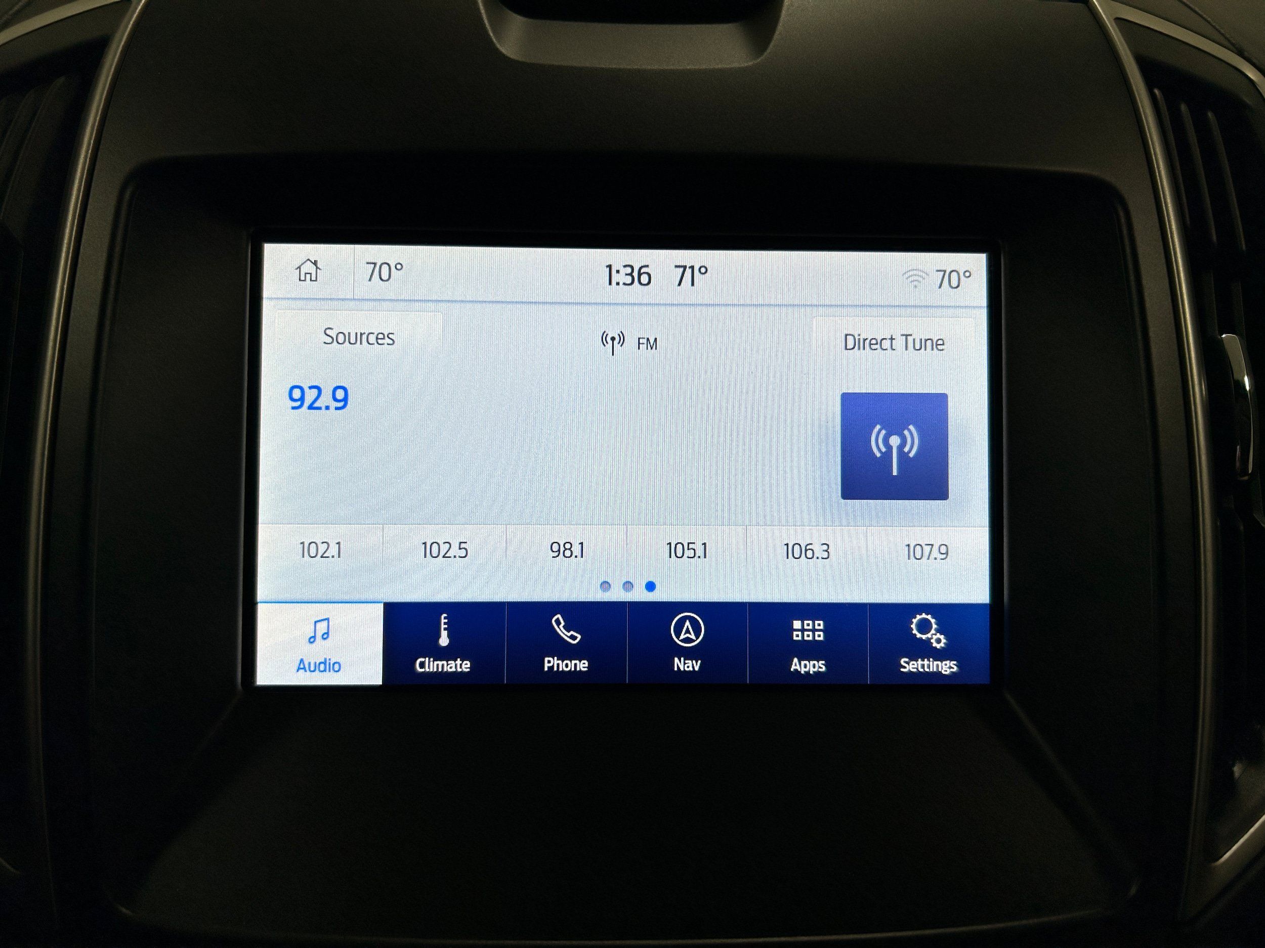 Used 2019 Ford Edge SEL w/ Equipment Group 201A AWD/4WD image 5