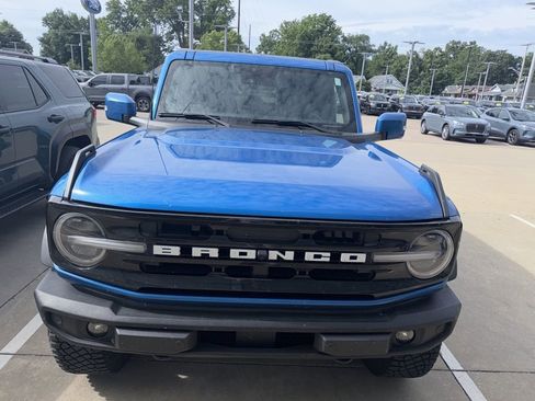 Used 2024 Ford Bronco Outer Banks w/ Sasquatch Package AWD/4WD image 4