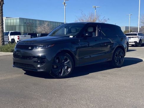 New 2026 Land Rover Range Rover Sport Dynamic SE image 2