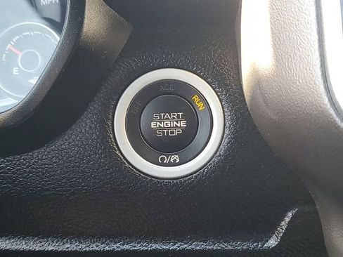 Used 2019 RAM 1500 Big Horn image 16