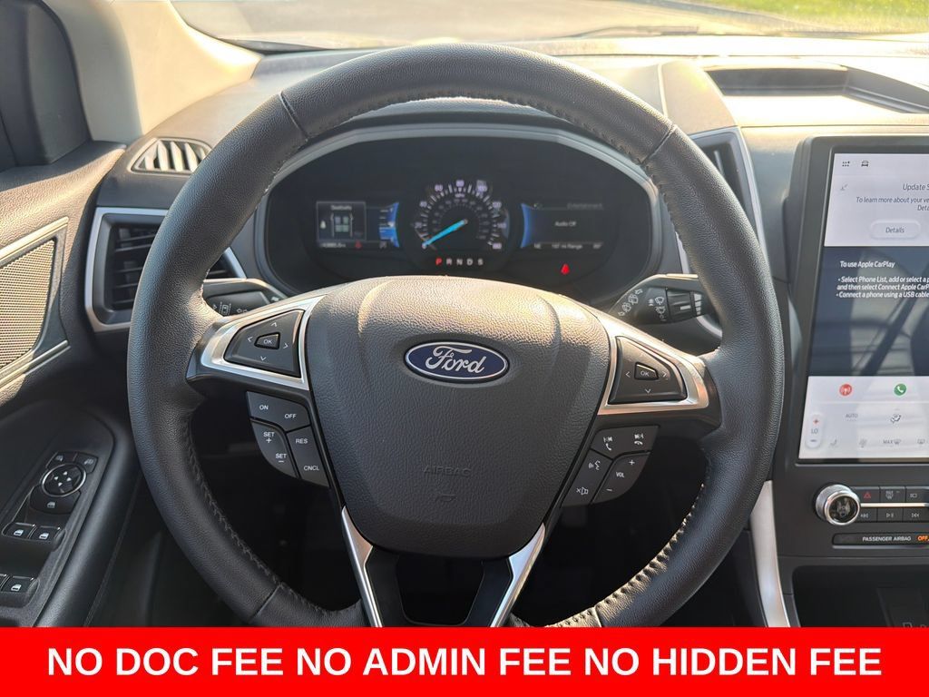 Used 2024 Ford Edge SEL AWD/4WD image 16