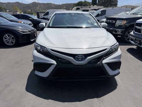 Used 2023 Toyota Camry LE FWD image 2