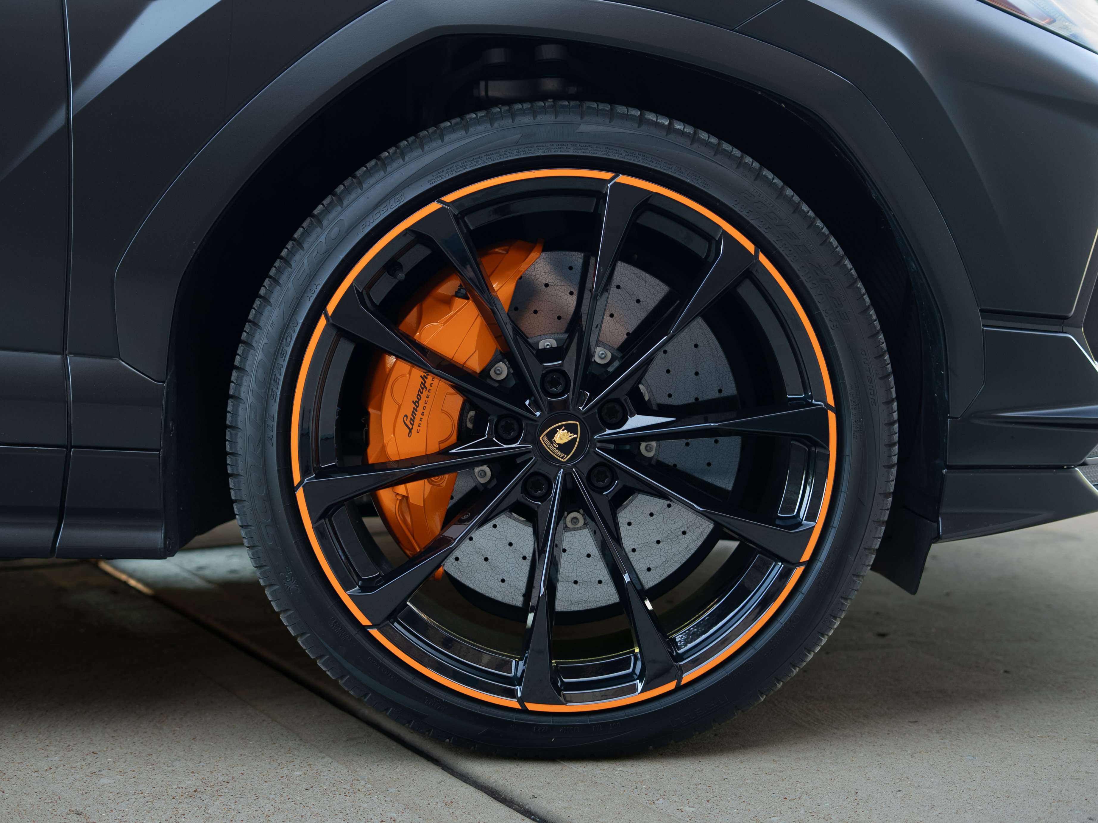 Used 2024 Lamborghini Urus S AWD/4WD image 18