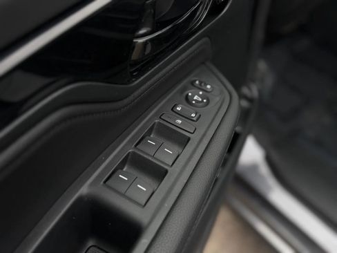 Used 2024 Honda Odyssey Touring image 27