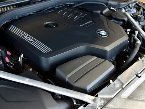 Used 2021 BMW 430i xDrive Coupe w/ M Sport Package AWD/4WD image 25