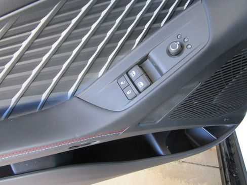 New 2026 Dodge Charger Scat Pack w/ Blacktop Package AWD/4WD image 21