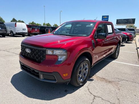 Used 2025 Ford Maverick XLT w/ XLT Luxury Package FWD image 7