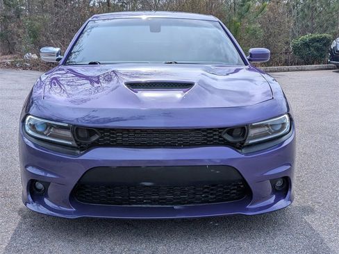 Used 2019 Dodge Charger Scat Pack image 2