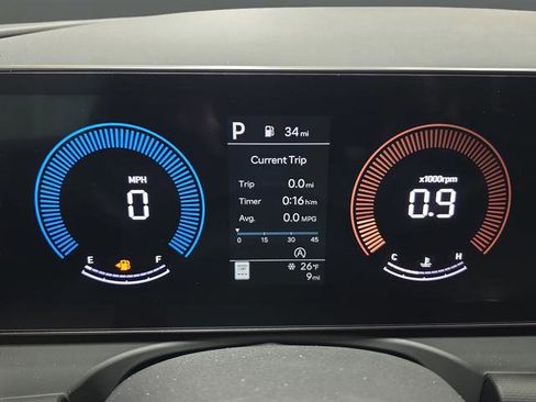 New 2026 Hyundai Tucson SEL image 16