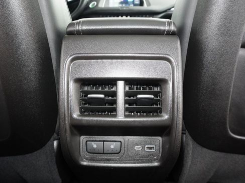 Used 2023 Cadillac XT4 Luxury w/ Cold Weather Package image 30