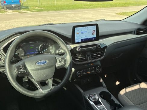 Used 2021 Ford Escape SE AWD/4WD image 7