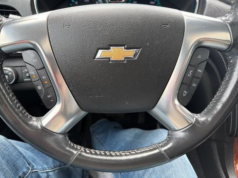 Used 2013 Chevrolet Traverse LTZ AWD/4WD image 16