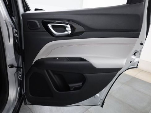 New 2026 Jeep Compass Limited w/ Sun, Sound & Navigation Group image 15