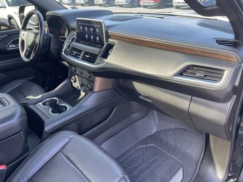 Used 2021 Chevrolet Suburban High Country image 14