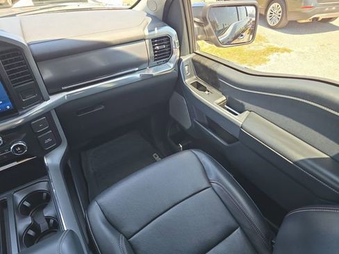 Used 2021 Ford F150 Lariat image 12
