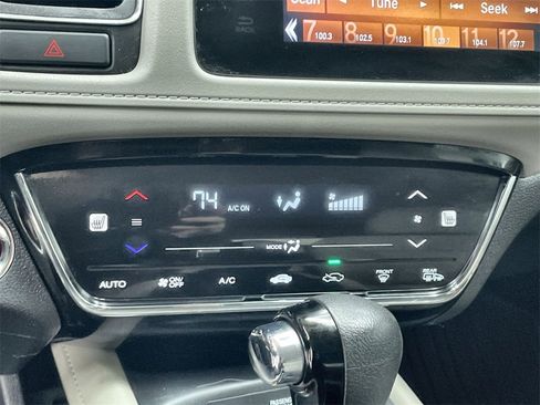 Used 2018 Honda HR-V EX image 26