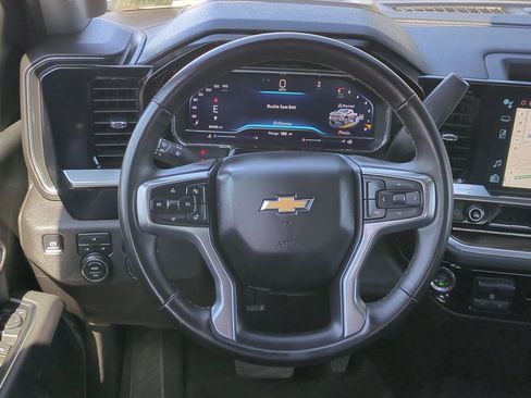 Used 2025 Chevrolet Silverado 2500 LT w/ Convenience Package AWD/4WD image 21