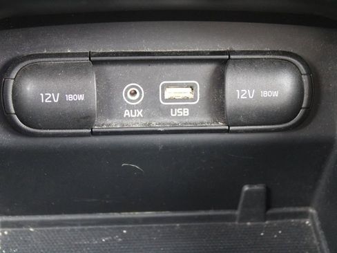 Used 2017 Kia Sorento EX image 37