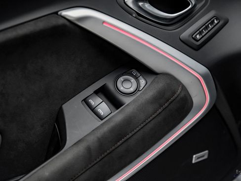 Used 2022 Chevrolet Camaro ZL1 image 74