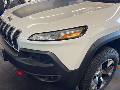 Used 2015 Jeep Cherokee Trailhawk w/ Comfort/Convenience Group