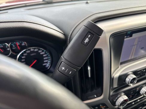 Used 2018 GMC Sierra 1500 SLT AWD/4WD image 22