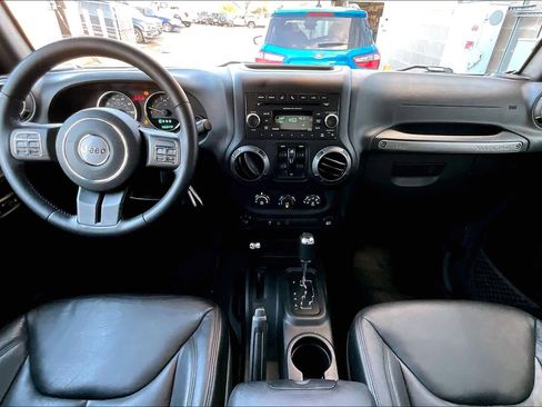 Used 2017 Jeep Wrangler Unlimited Sport w/ Quick Order Package 24S image 16