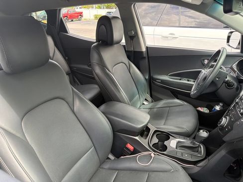 Used 2017 Hyundai Santa Fe Sport 2.0T FWD image 10