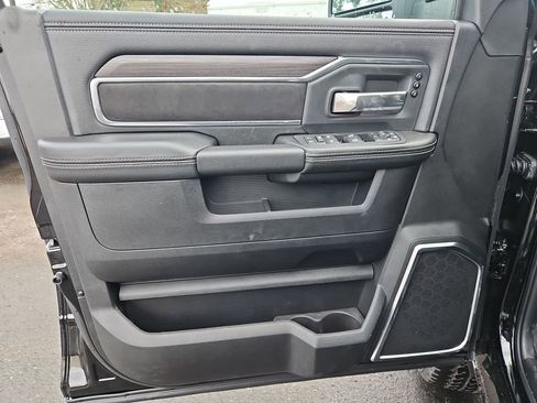 New 2026 RAM 2500 Laramie w/ Night Edition AWD/4WD image 11