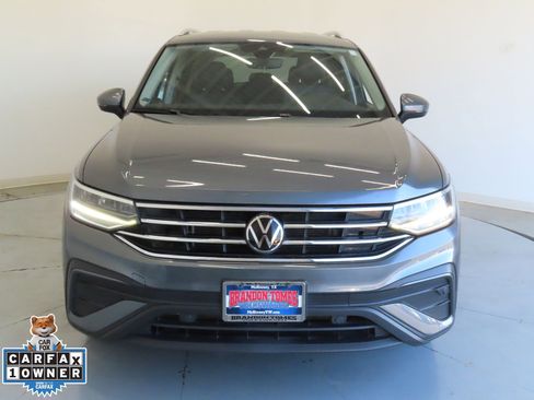 Used 2023 Volkswagen Tiguan SE image 10