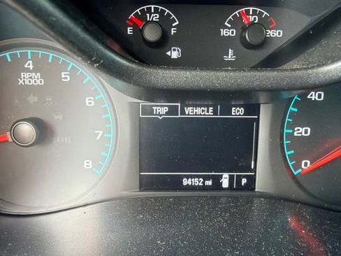 Used 2018 GMC Canyon 2WD Crew Cab w/ Convenience Package image 2