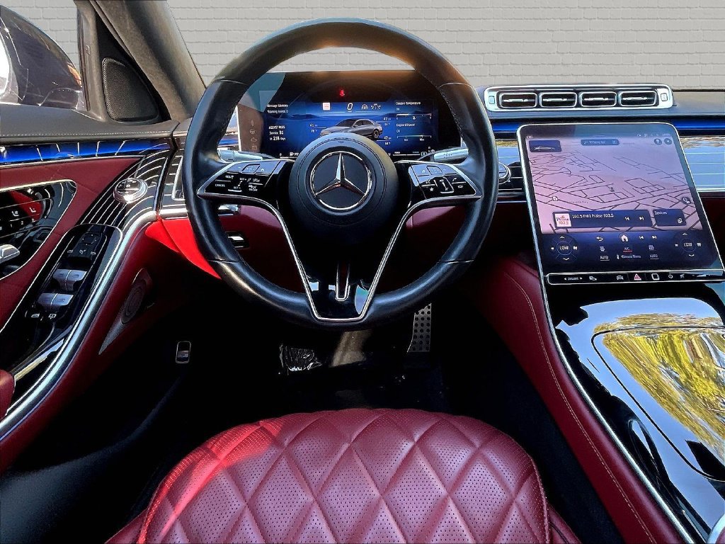 Used 2023 Mercedes-Benz S 580 4MATIC Sedan w/ AMG Line image 7