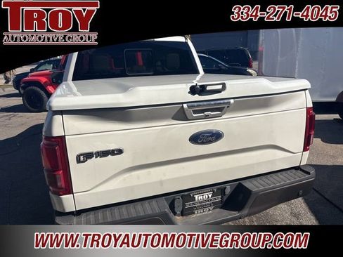 Used 2015 Ford F150 Lariat w/ Equipment Group 502A Luxury image 5